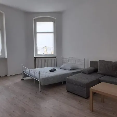 Beautiful For 5-7 Guests *