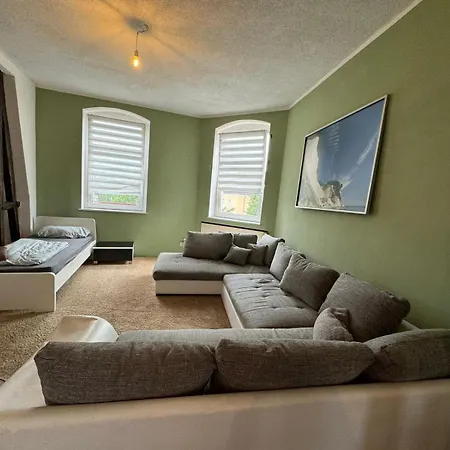 Beautiful For 5-7 Guests * Zeitz