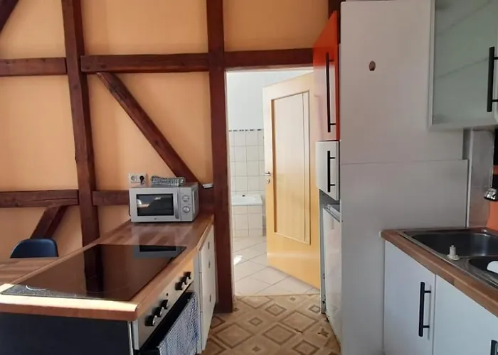 Beautiful For 5-7 Guests Lägenhet Zeitz