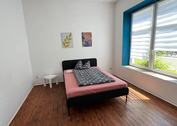 Lägenhet Beautiful For 5-7 Guests Zeitz